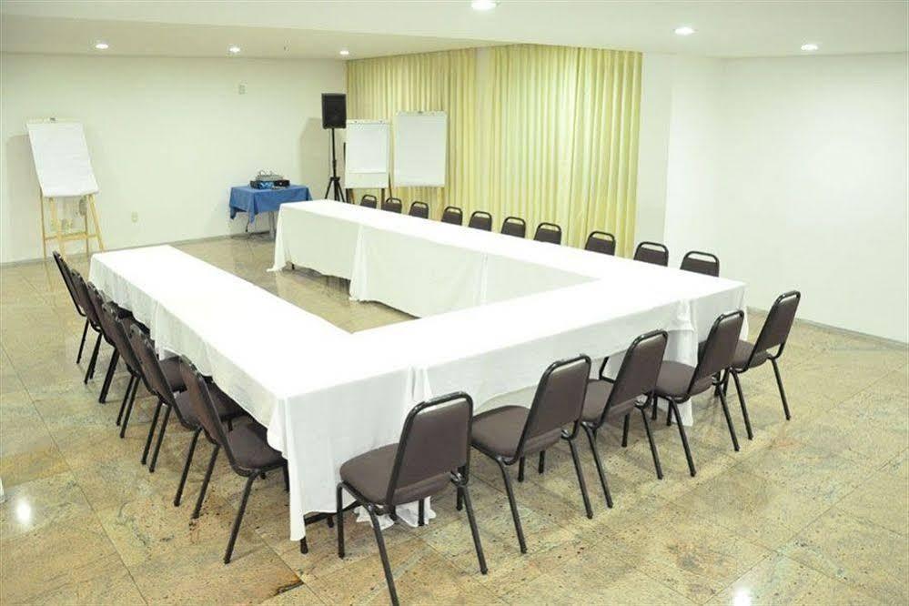 D8 Hotel Express フォルタレザ エクステリア 写真